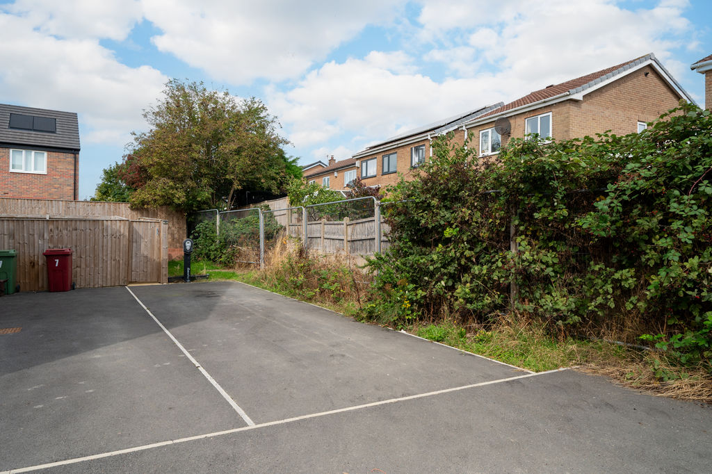 Hazel Close Holmewood